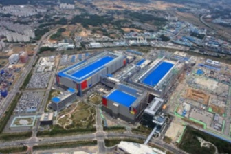 Il Ritorno di Samsung Foundry: Chip AI e HBM4 Spingono la Domanda per i 4nm