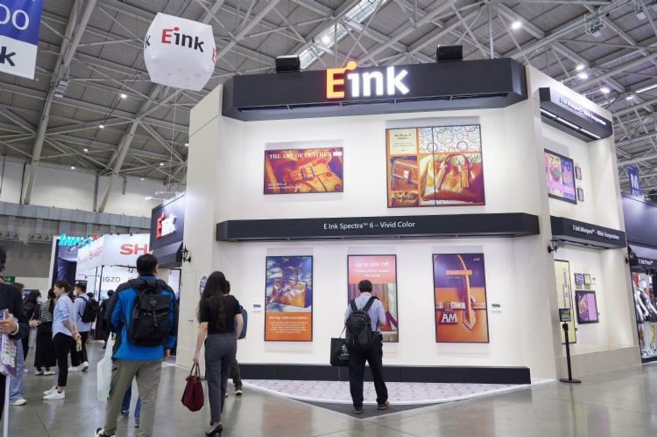 E Ink debuts color e-paper photo frames and monitors at&hellip;