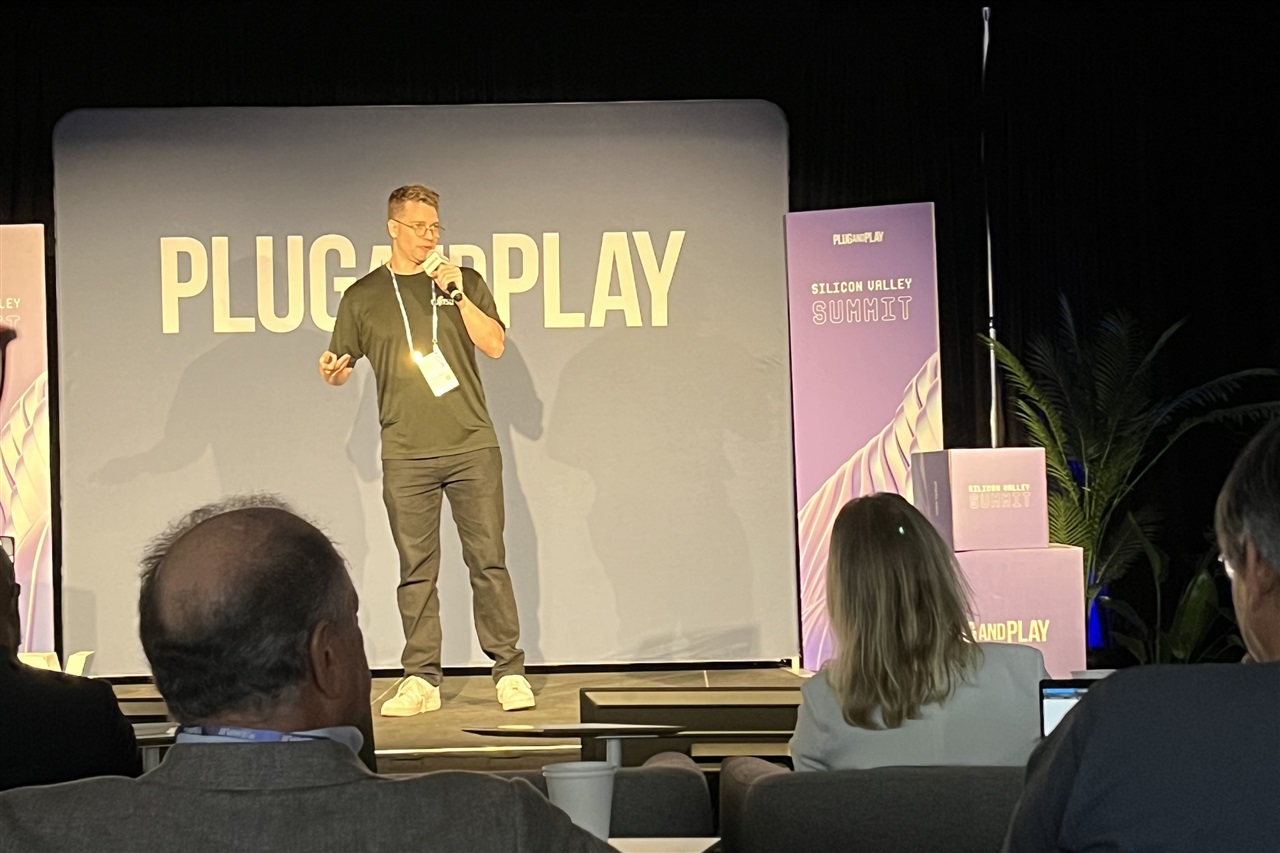 Global corporates take the pitch stage at Plug and Play Silicon Valley May Summit 2026