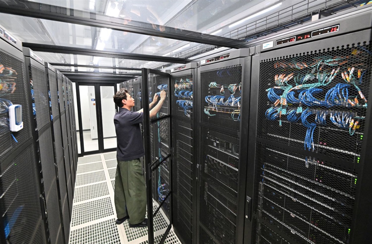 La Nuova Frontiera della Guerra dei Chip AI: Strategie e Investimenti di Nvidia e AMD