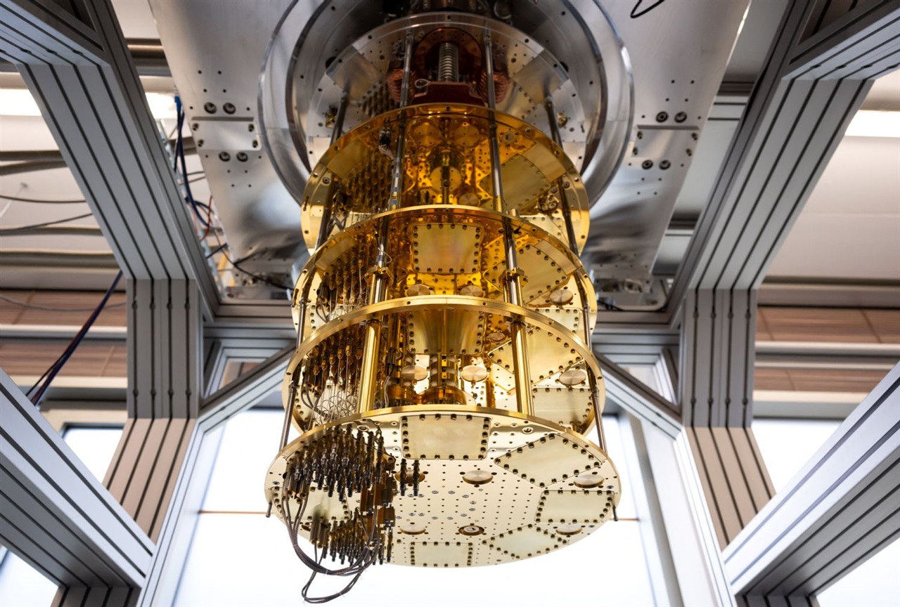 Column: Quantum-classical computing's promise meets its hardware limits
