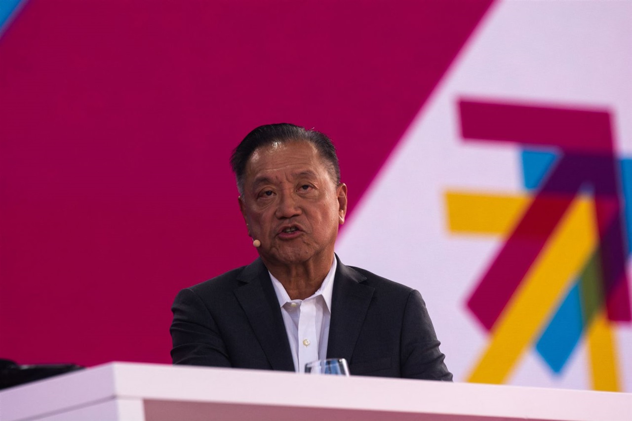 Broadcom accelera sui chip AI personalizzati per OpenAI e Anthropic