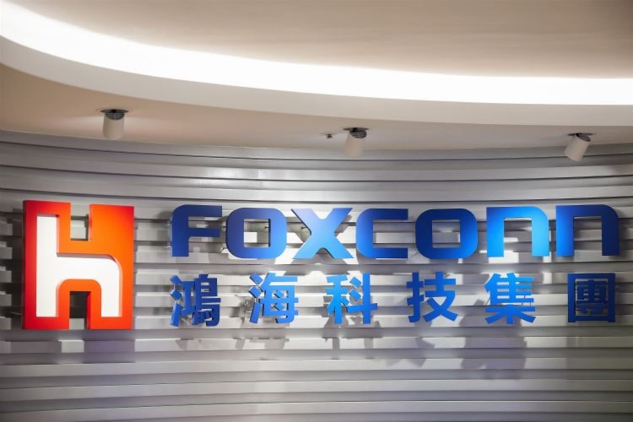 Foxconn: ricavi record a maggio spinti dalla domanda di rack AI