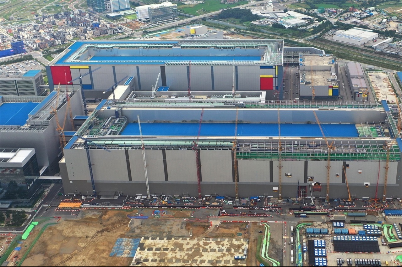 Samsung Foundry turns to 5nm, 8nm orders as 2nm comeback takes shape