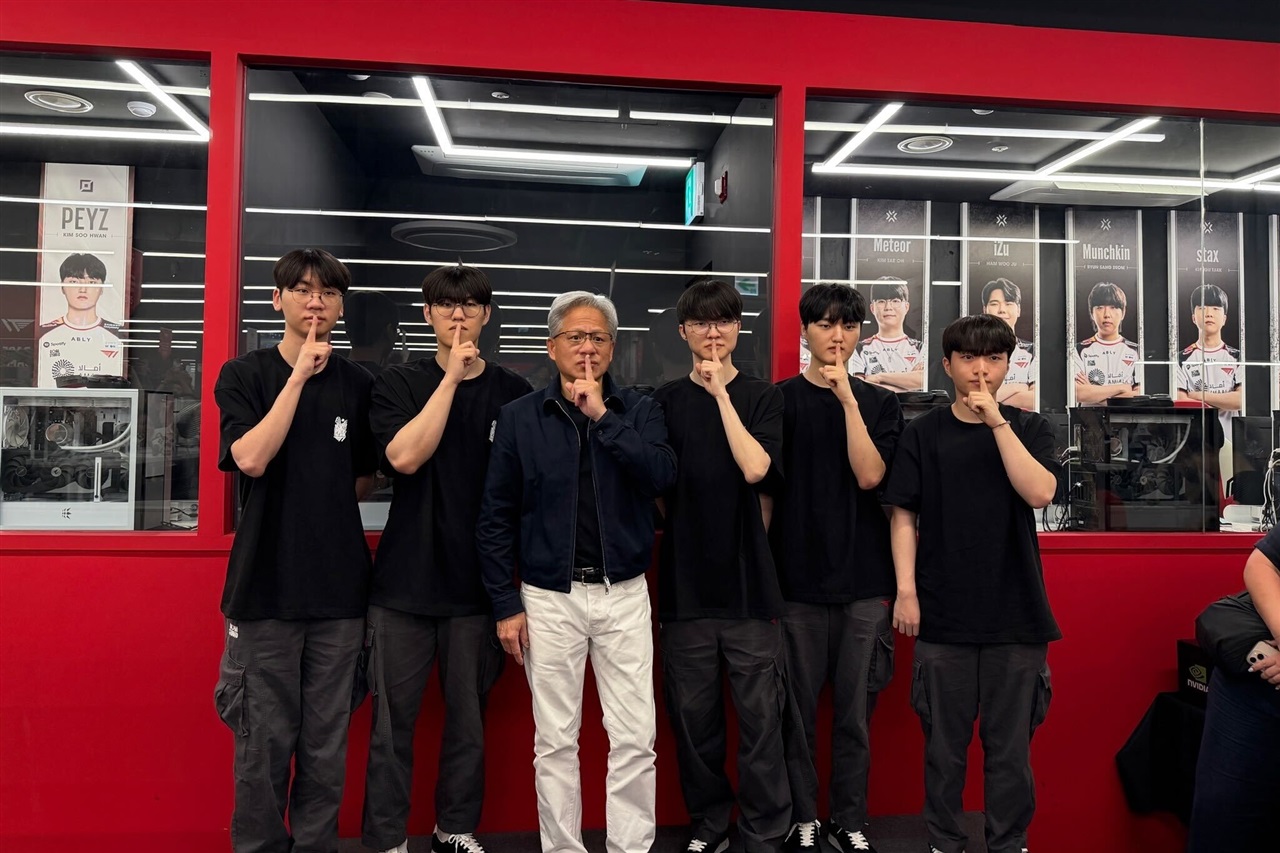 From Taiwan's supply chain to South Korea's Faker: how Jensen Huang reads different markets