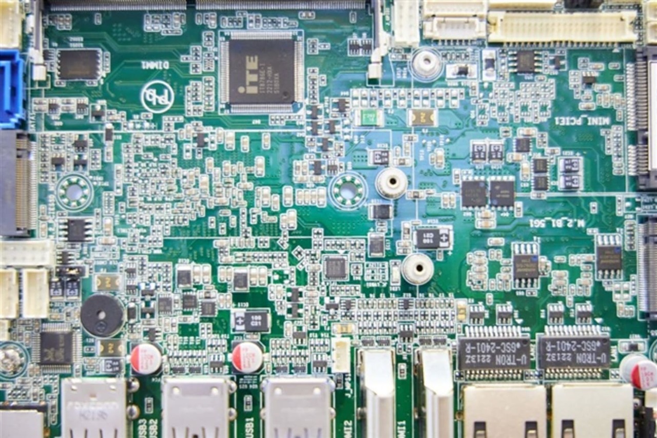 UBright di Taiwan: un'espansione strategica tra semiconduttori e acustica intelligente