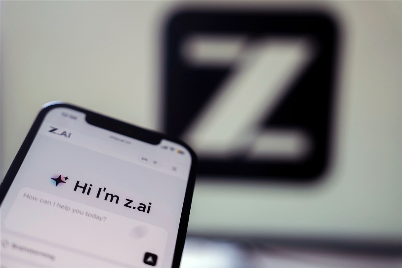 La cinese Z.ai lancia GLM-5.2 e sfida OpenAI e Anthropic