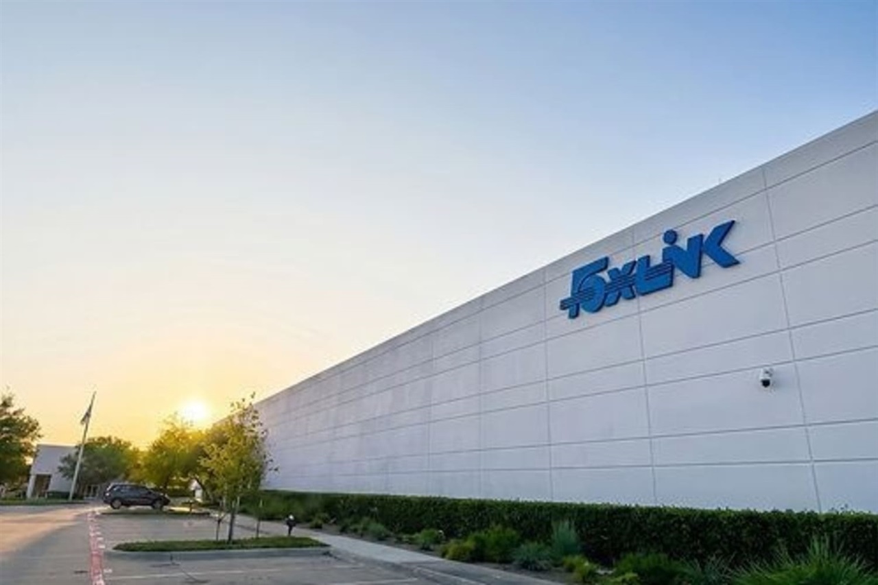 Foxlink apre una fabbrica dimostrativa AI in Texas: il segnale on-premise