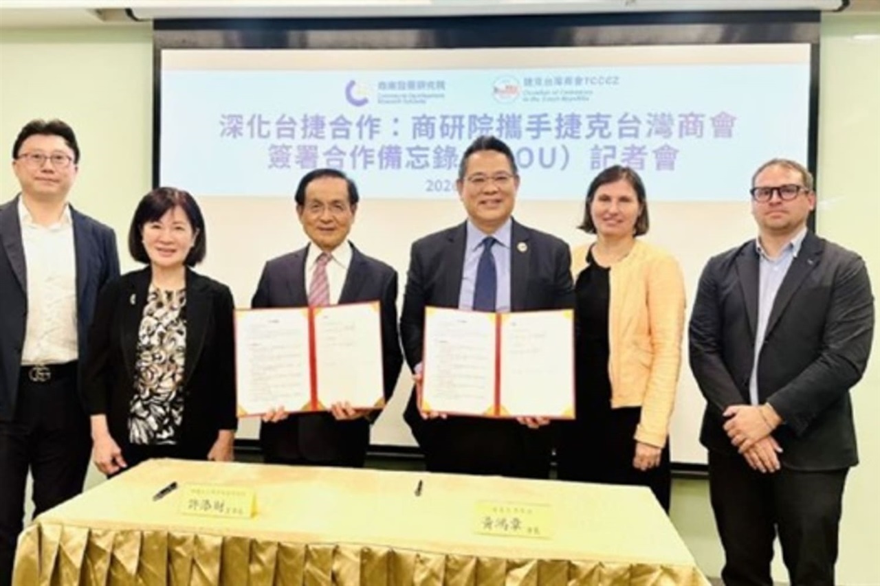 Taiwan, Czech chamber ink MOU to fuel Eastern Europe drone hub