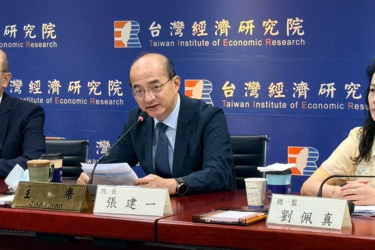 TIER lifts Taiwan 2026 growth forecast and flags AI bubble risks
