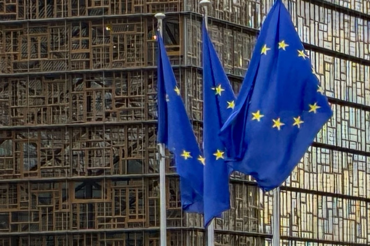 Image for article EU leaders prepare first dedicated AI summit as tech sovereignty gains urgency