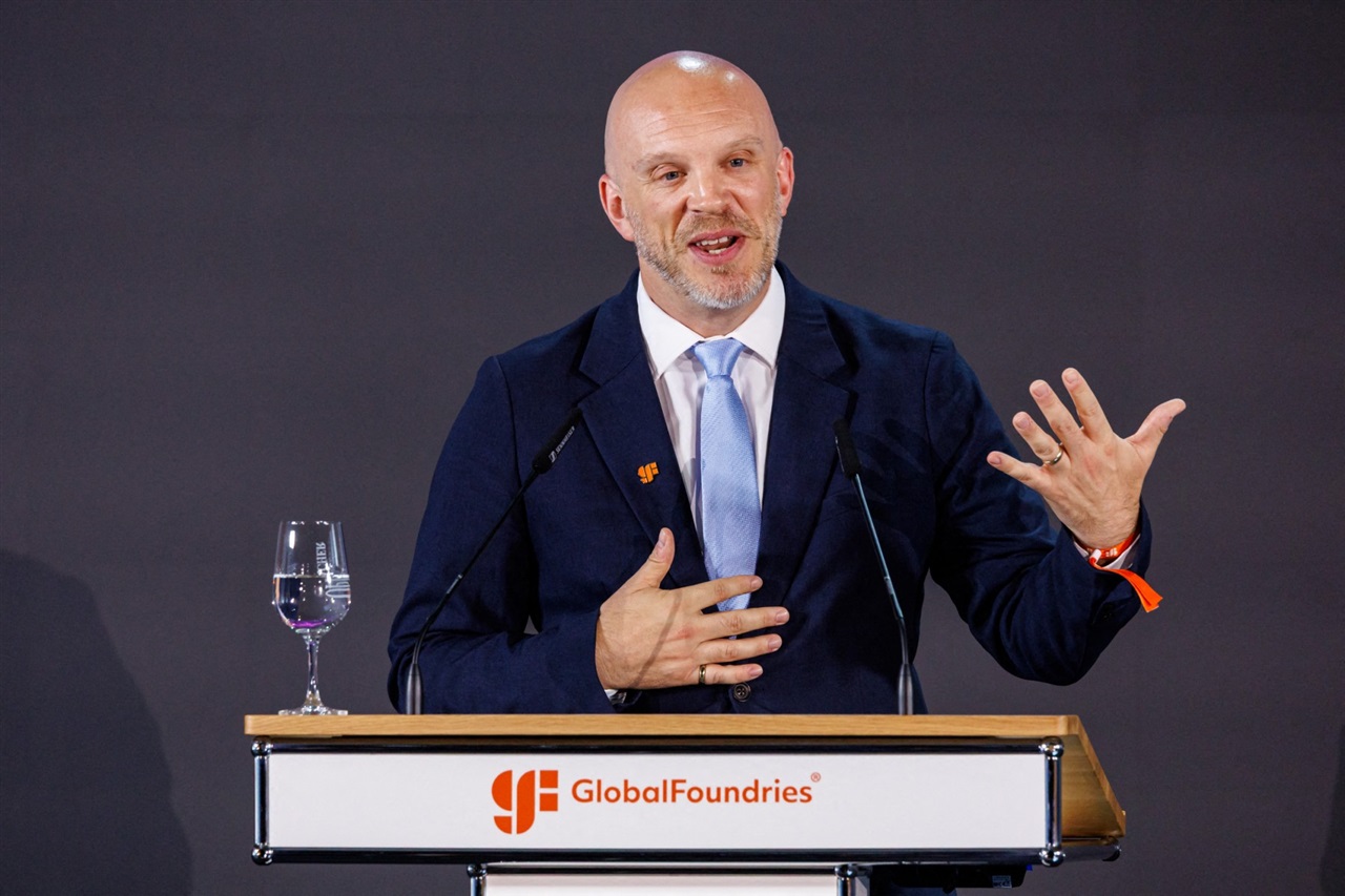 GlobalFoundries lands US$300M CHIPS backing for AI silicon photonics
