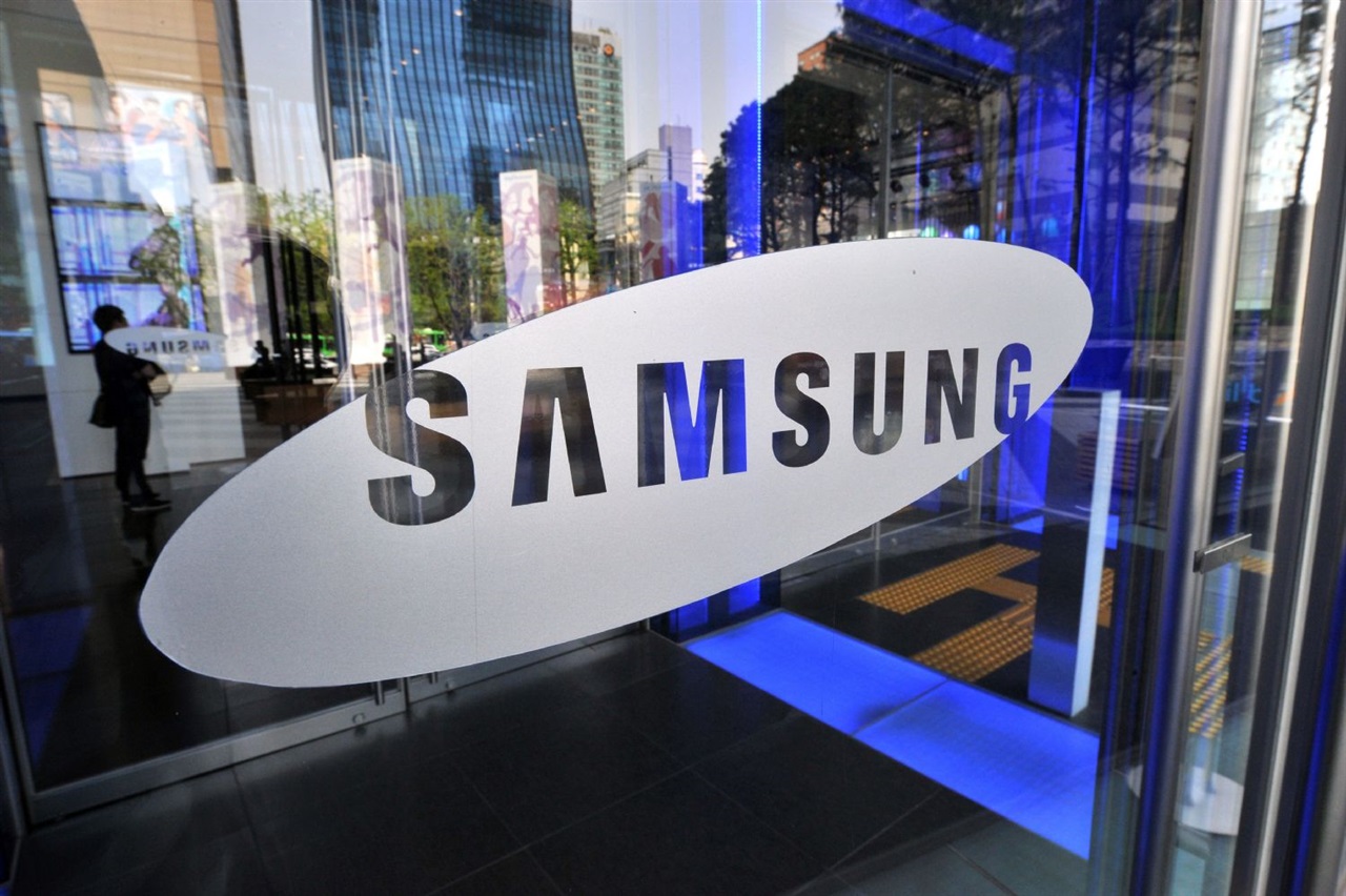 Samsung Electro-Mechanics deepens AI supply-chain bet with new contracts, eyes glass substrate production in 2027
