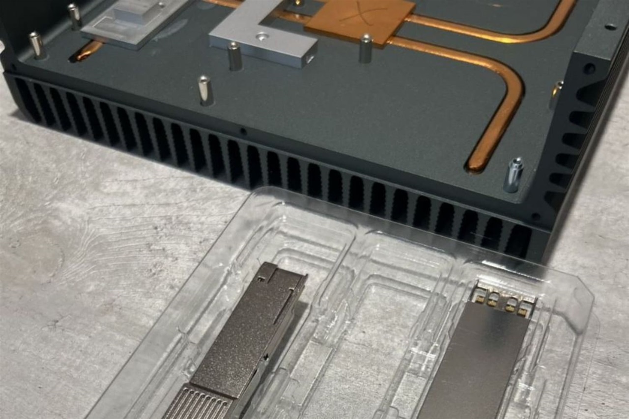 iBase Solution unit lands U.S. optical module cooling orders after July launch