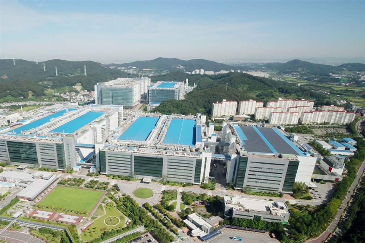 Samsung Display restarts Asan OLED plant to meet foldable and IT demand