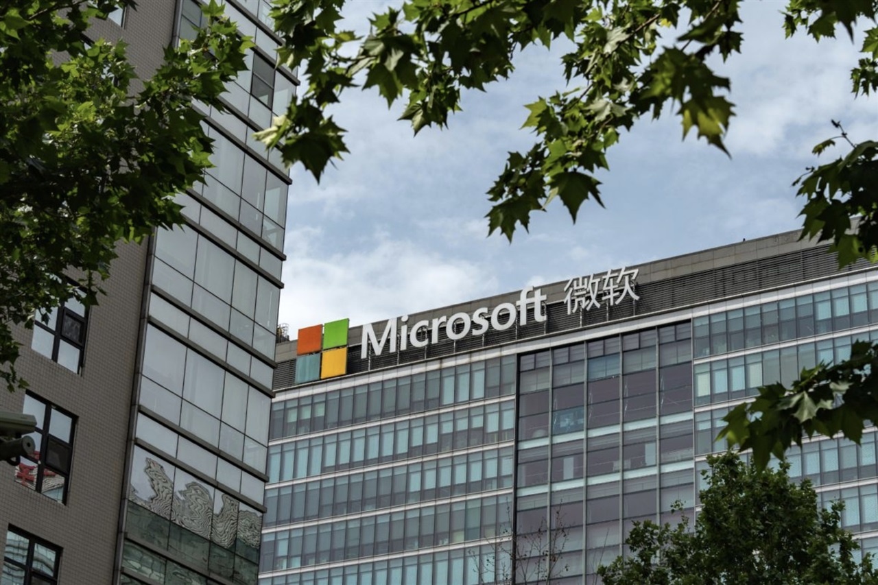 China accelerates Microsoft Windows 10 exit from state…