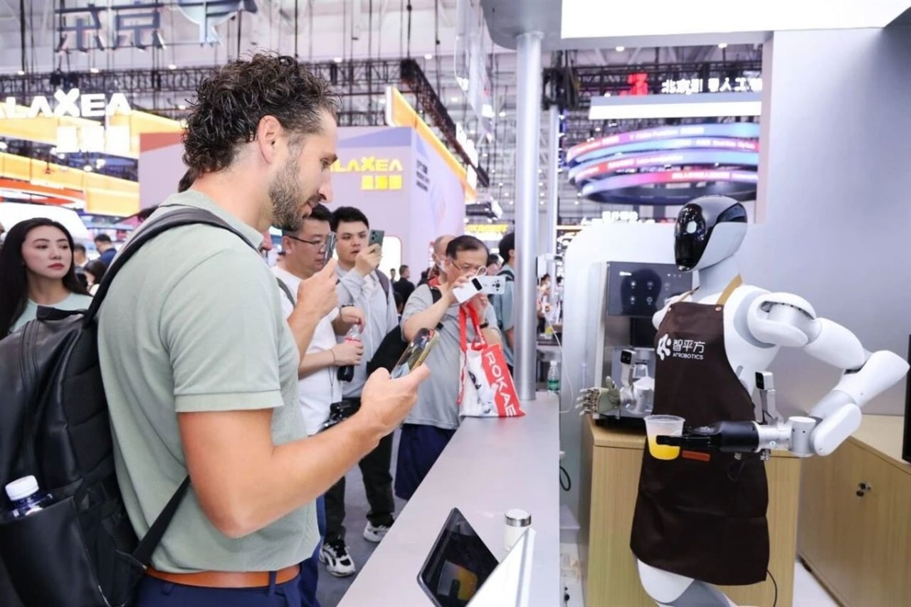 Commentary: Robots go to work&mdash; highlight of the five robotic trends at WRC 2026
