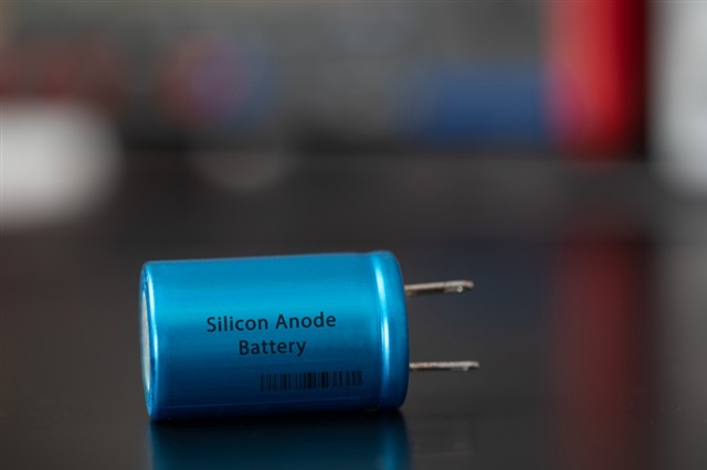 Washington's silicon-anode bet tests whether battery…