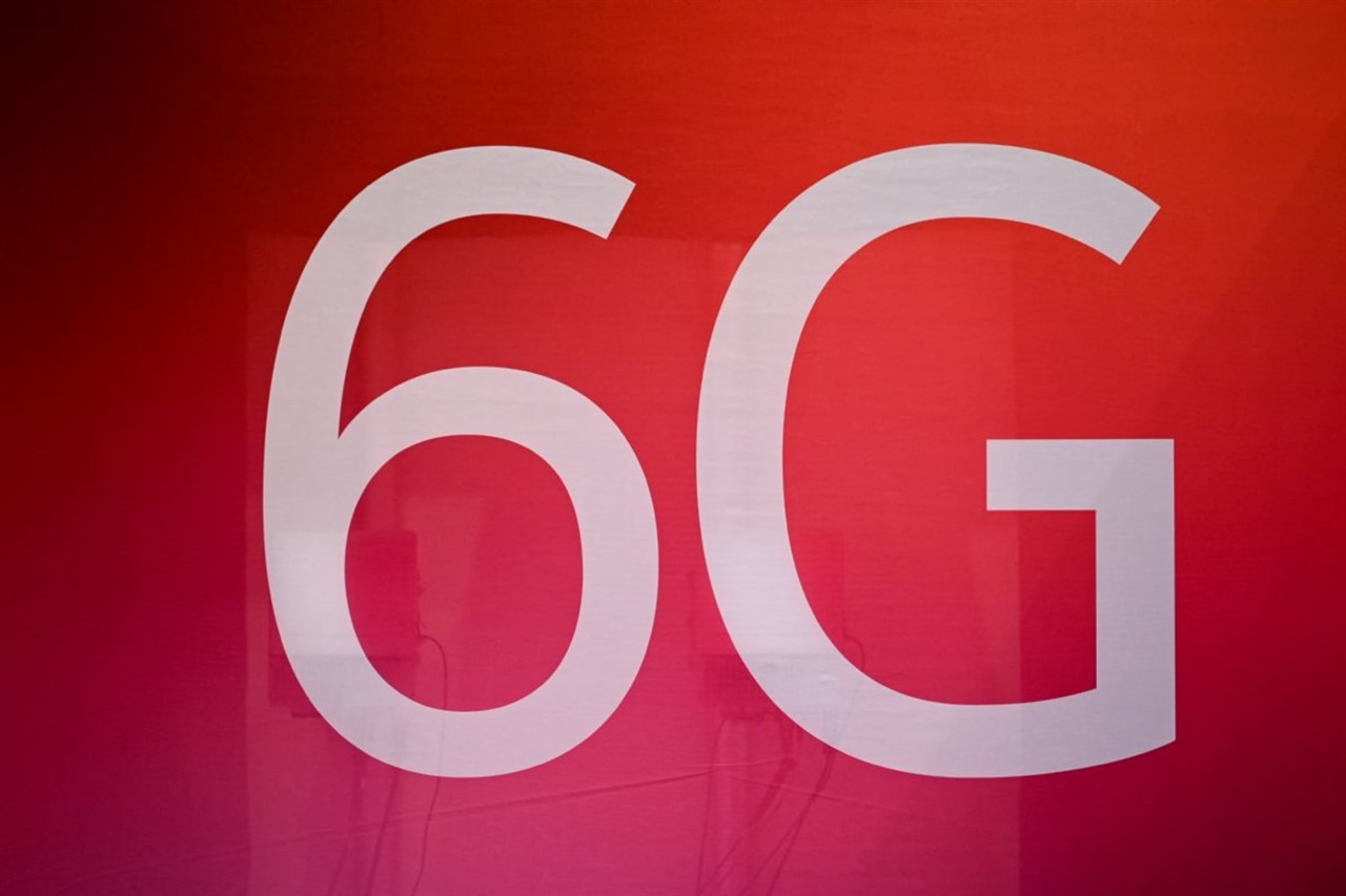 US rallies 24 nations to compete for 6G