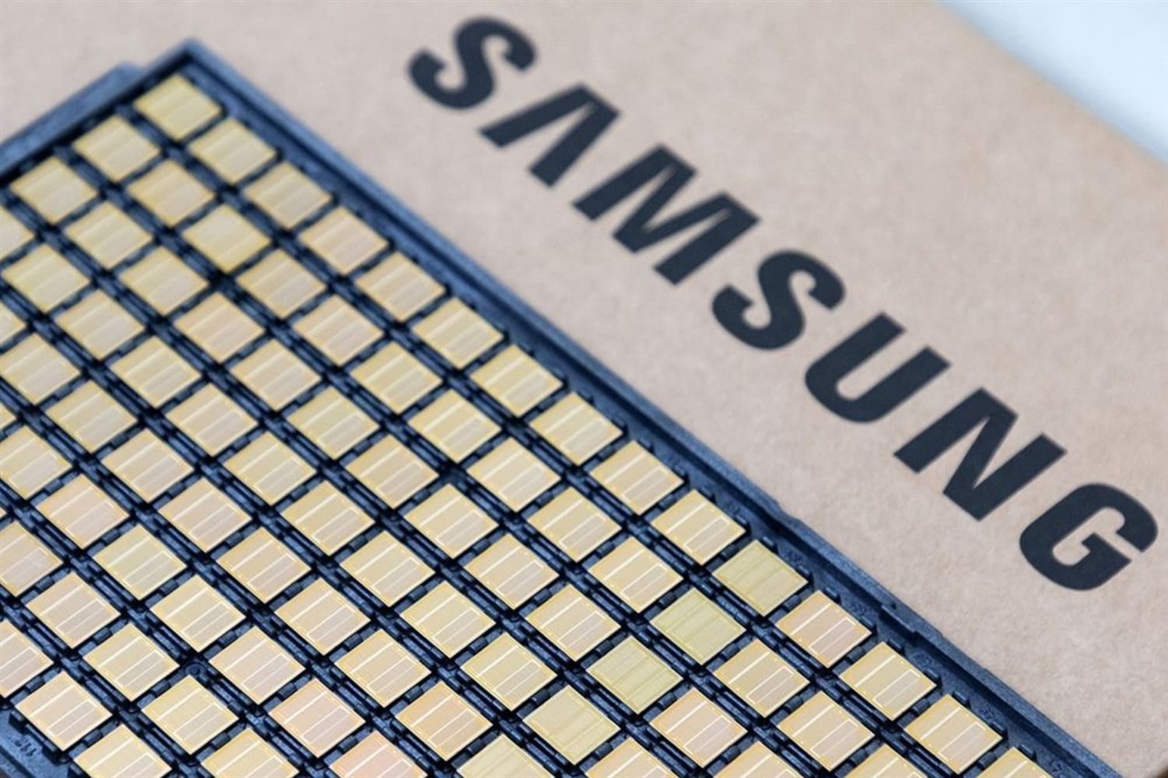 Samsung locks 70% of memory output as HBM spot prices soar
