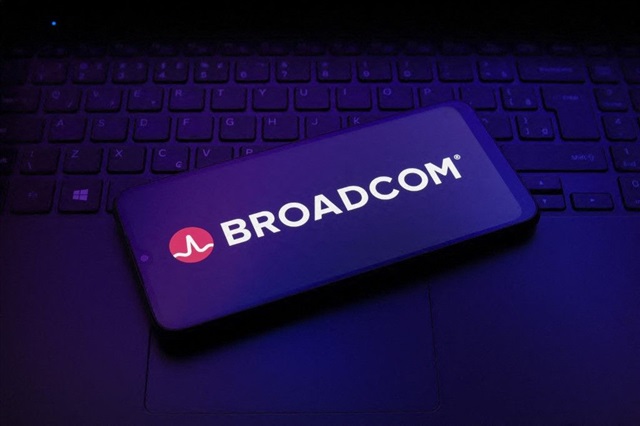 Broadcom's custom AI silicon takes over the income statement as revenue climbs 86%