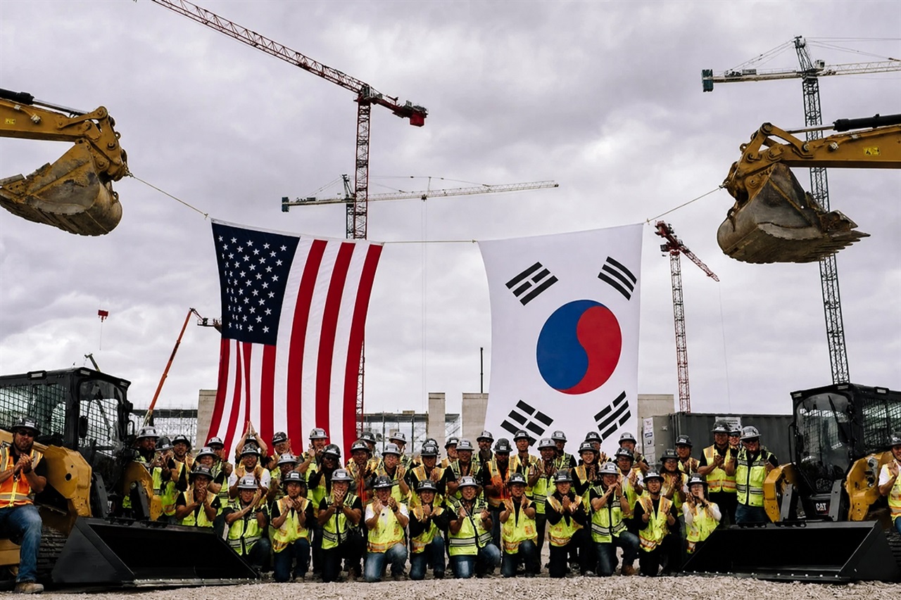 US chip tariffs raise stakes for Samsung, SK Hynix's US memory plans