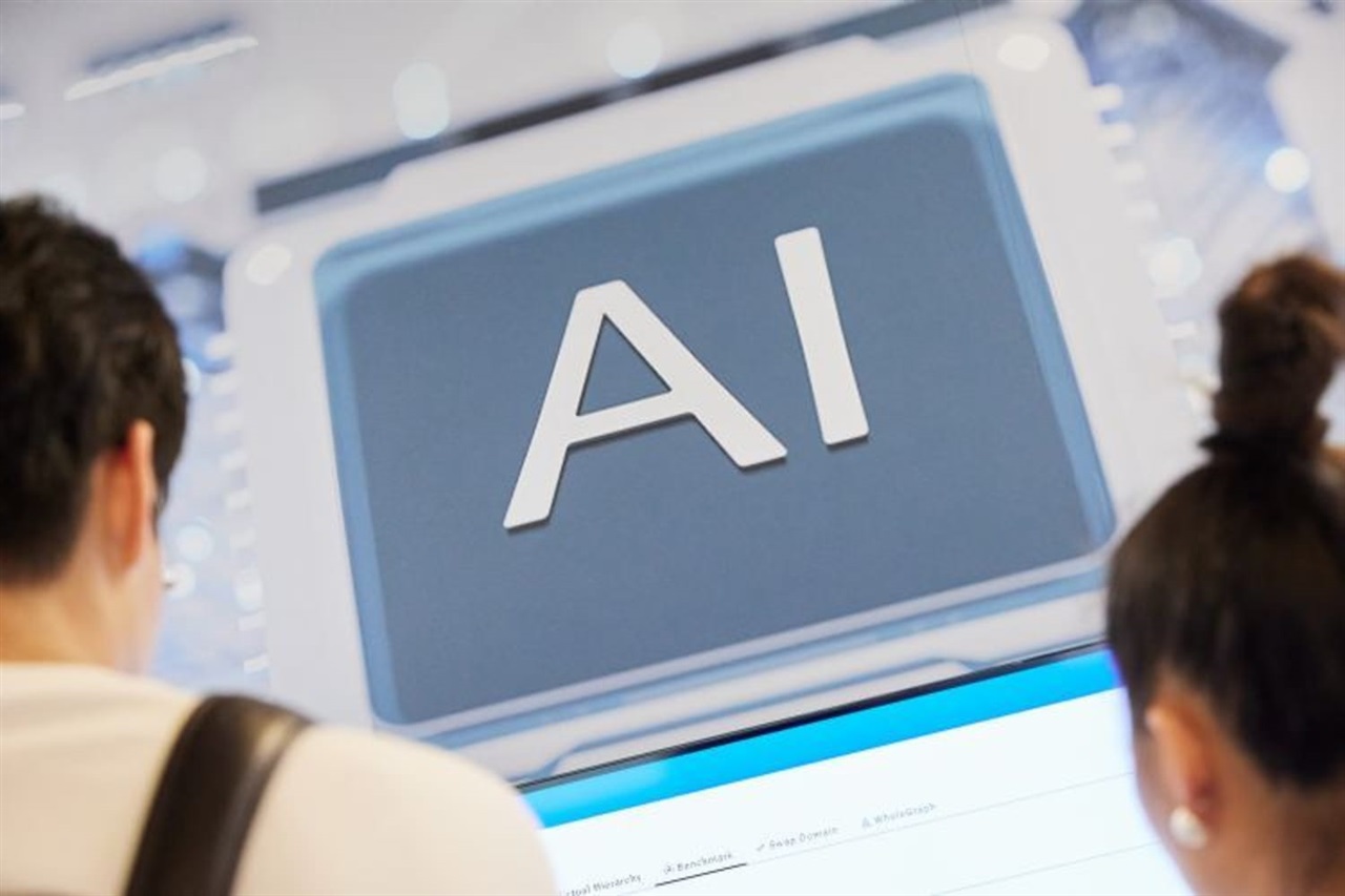 Weblink posts record August revenue on AI, premium computing demand