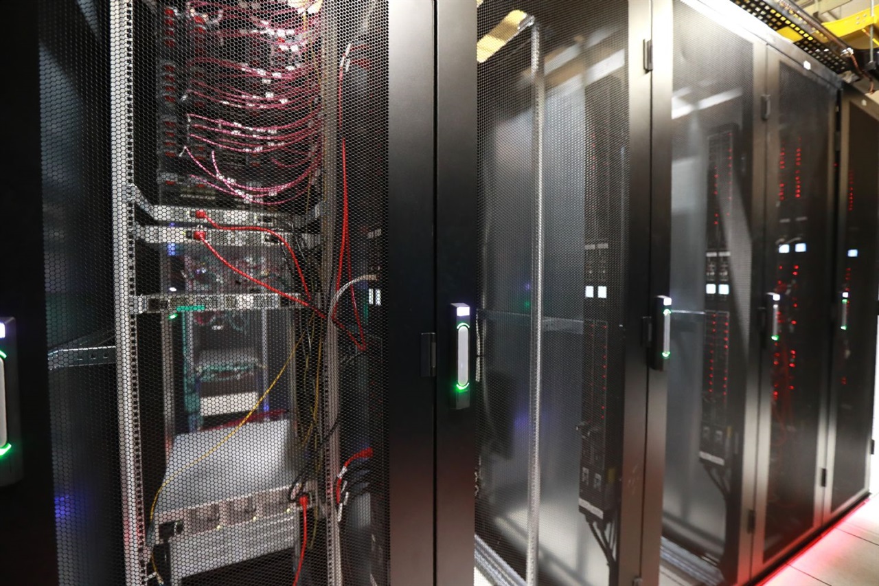 JD Cloud plans 100,000-GPU cluster built on Moore Threads chips