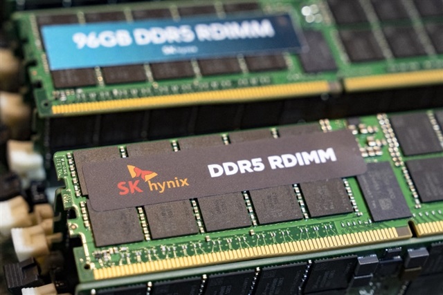 Weekly news roundup: HBM4 strain, Intel price hikes and the next AI infrastructure buildout