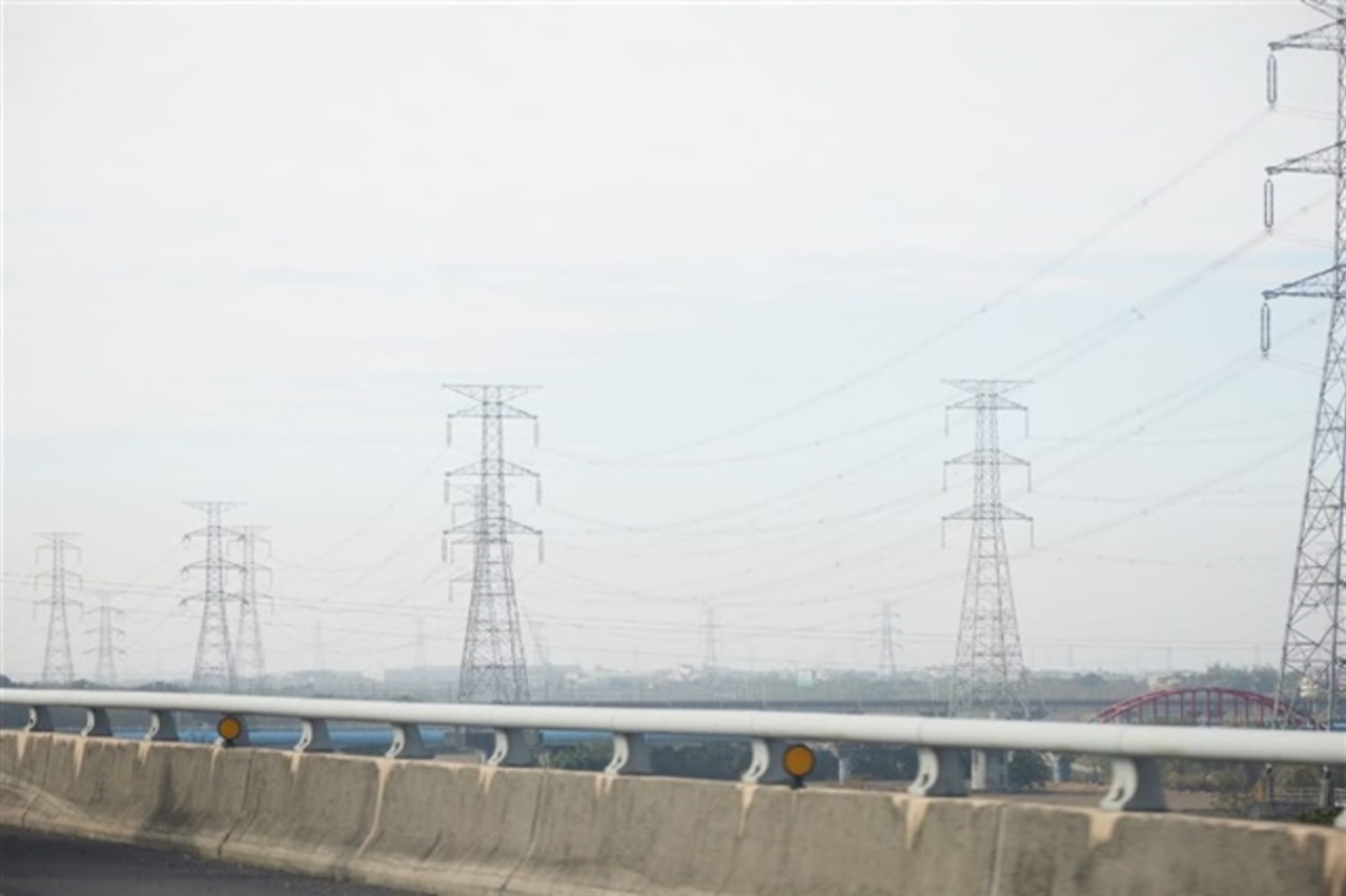 US FCC, White House tighten controls on power systems, raising the trust bar for Taiwanese suppliers