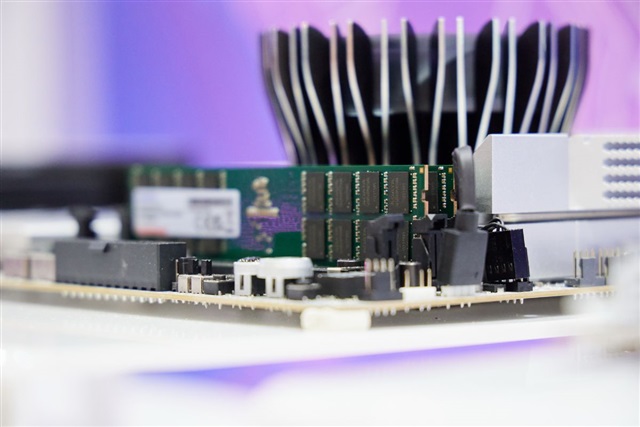 Memory LTAs lock up 50-70% of capacity