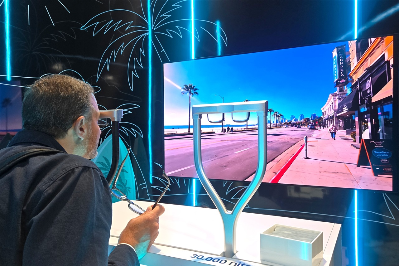 Samsung Display вложит 300 млрд вон в линию RGB OLEDoS