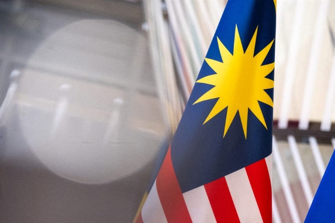 Malaysia reviews data centre benefits after 40-plus 2026 applications