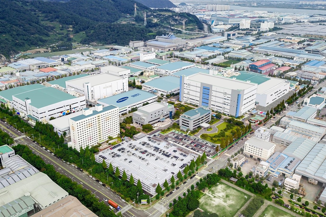 Samsung Electro-Mechanics' disclosed 2026 supply agreements total US$2.6 billion as server demand surges