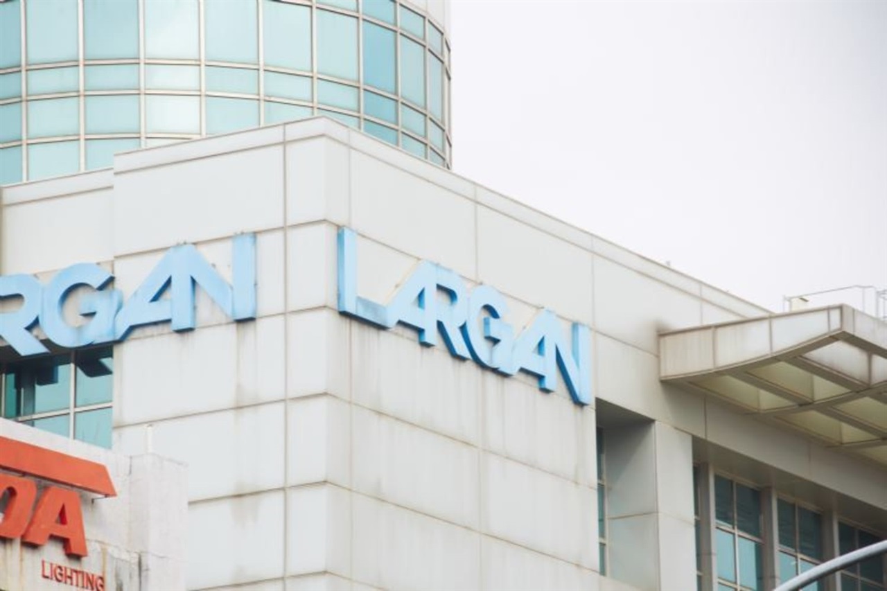 Largan shifts new plant to FAU production as smartphone orders soften