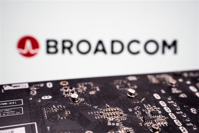 Broadcom reportedly in early talks to finance OpenAI's custom chip purchases