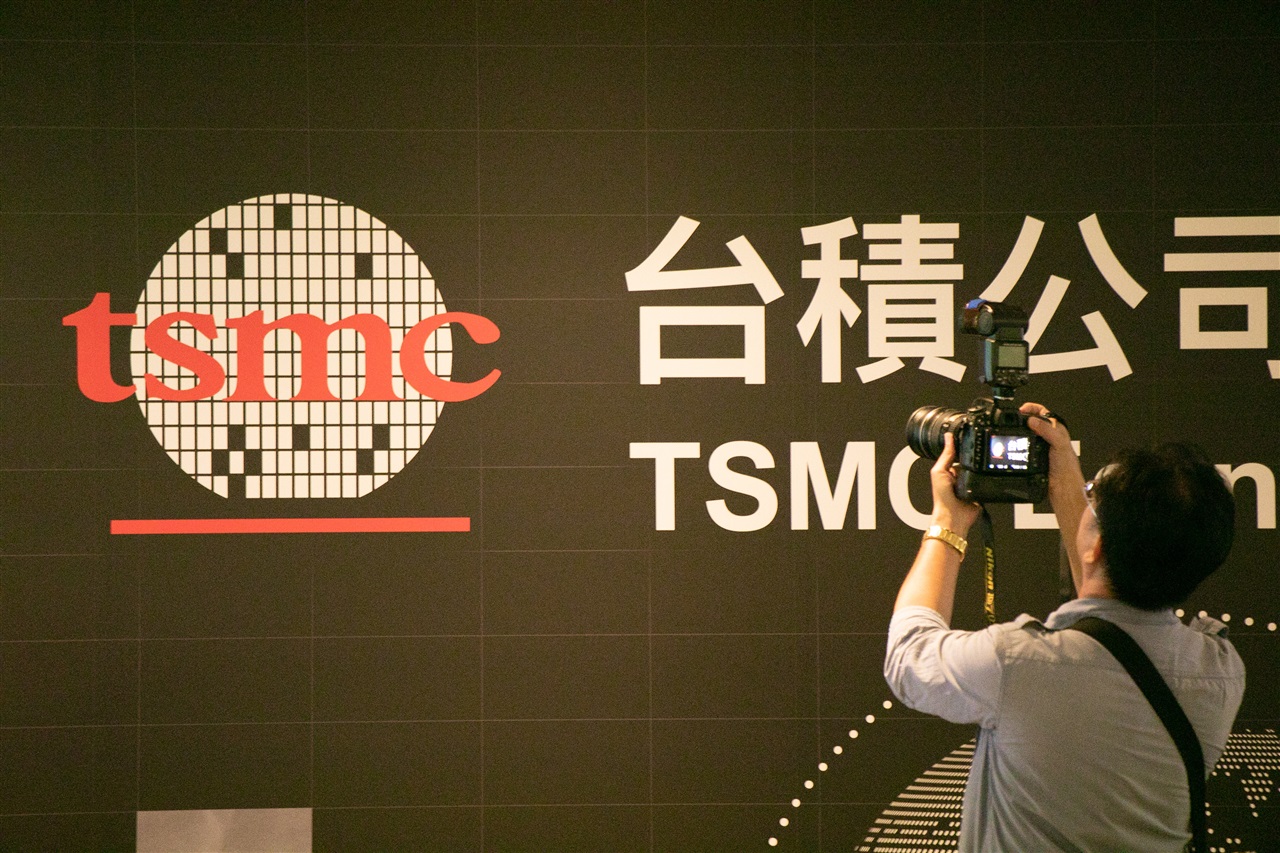 Photograph accompanying TSMC's monthly sales level off near NT$512 billion at 54.6% annual growth