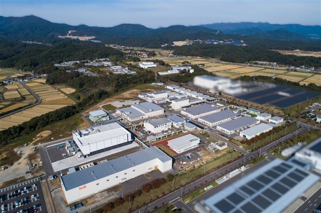 TOK expands Koriyama photoresist capacity as AI chip demand rises