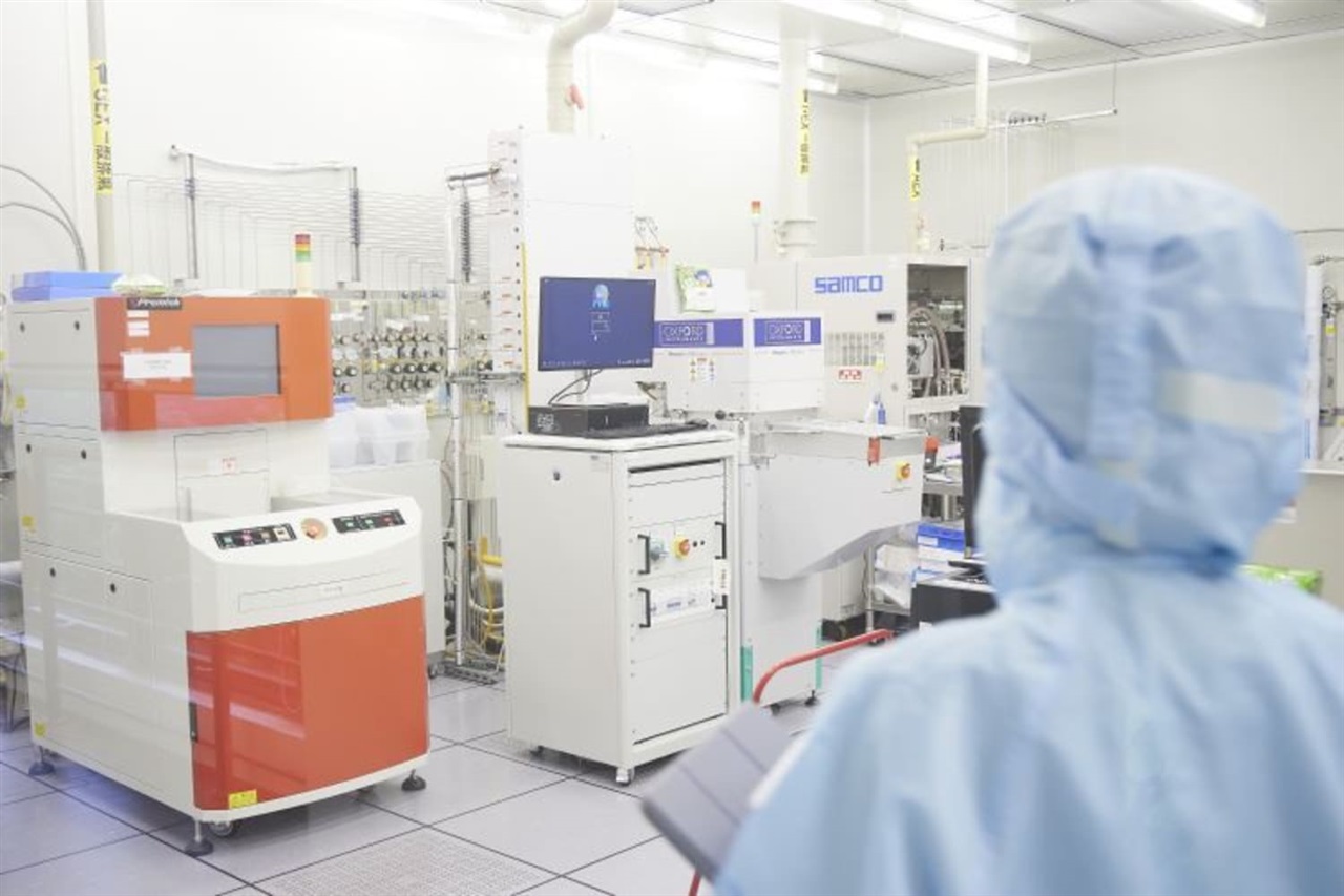 Applied Materials tracks 100-plus fabs as cleanroom capacity limits equipment growth