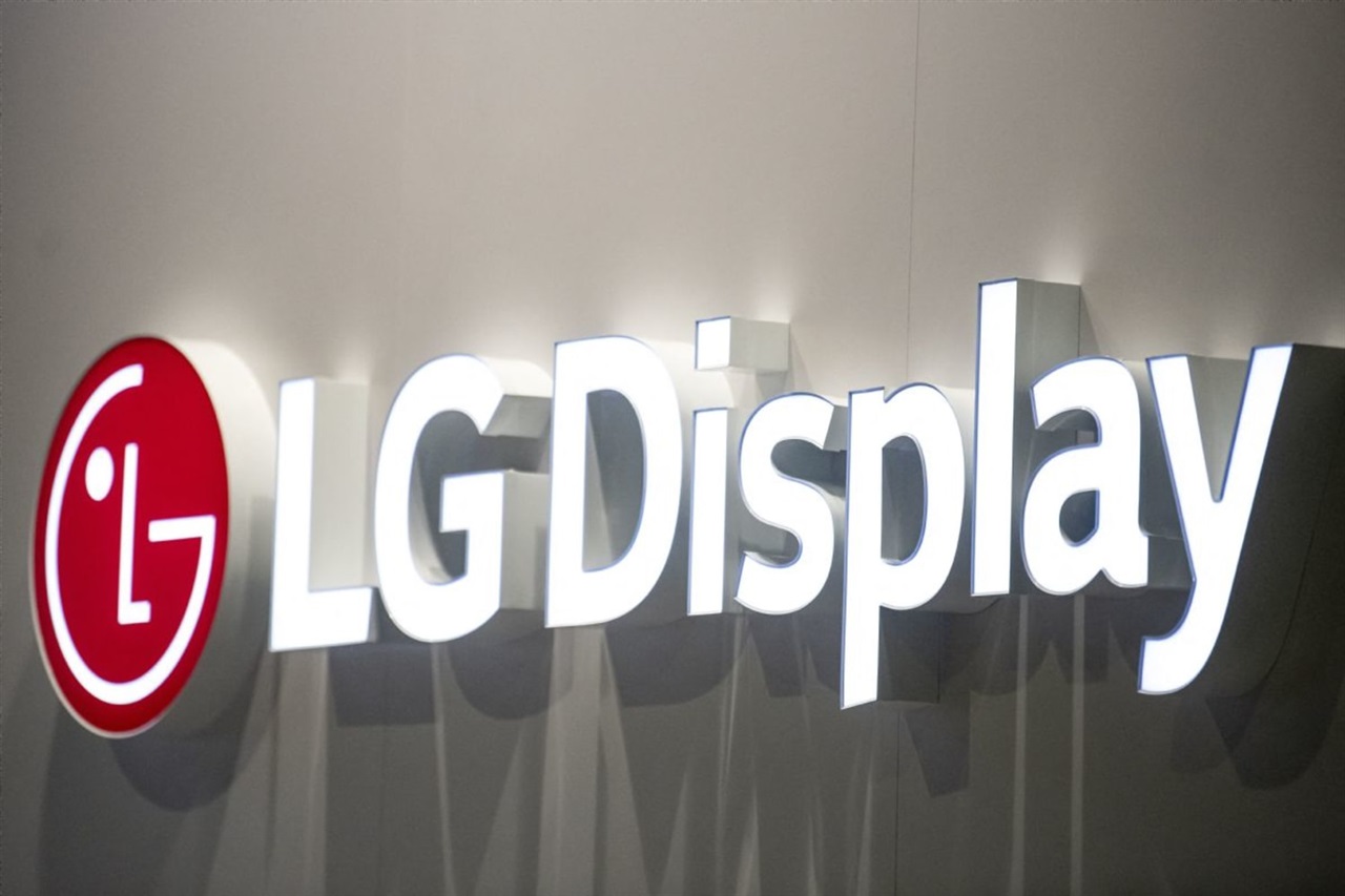 LGD continues microLED development despite Apple's exit