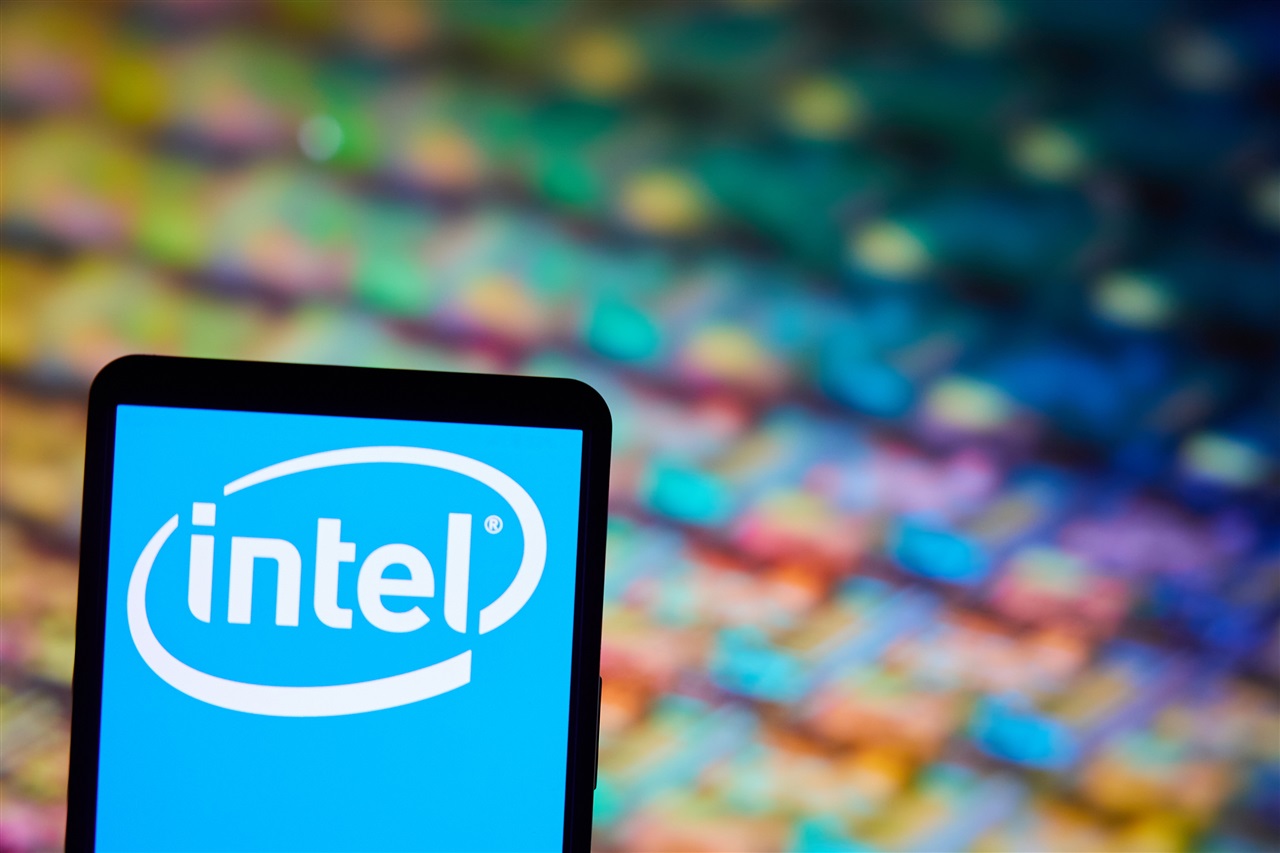 Intel to acquire quantum computing software firm Classiq