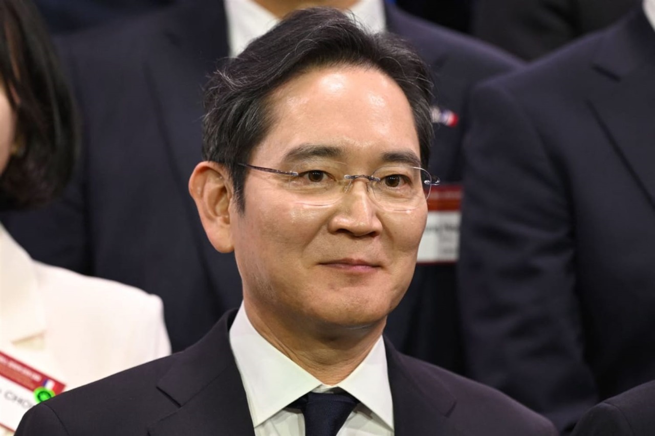 Samsung targets physical AI as Lee Jae-yong leads robotics push